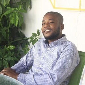 Meet your Posher, Johny